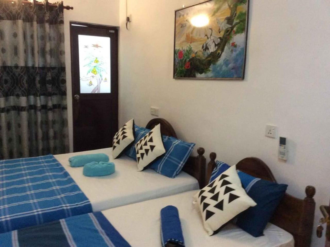 Yoho R K Tourist Villa Негомбо Экстерьер фото