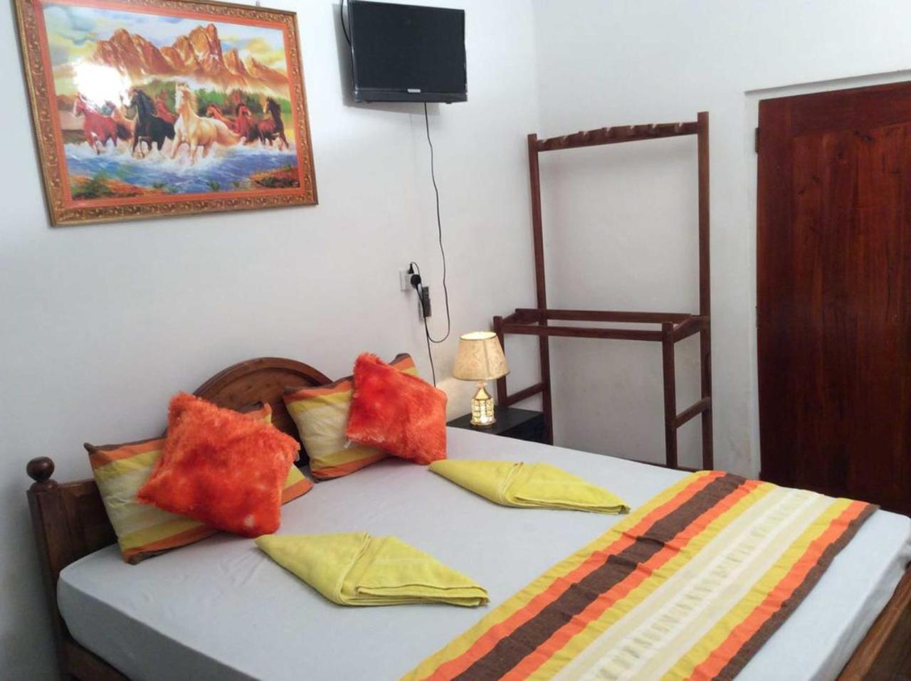 Yoho R K Tourist Villa Негомбо Экстерьер фото